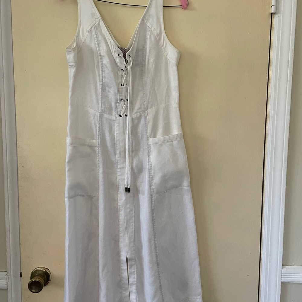 White Lace-Up Sleeveless Dress